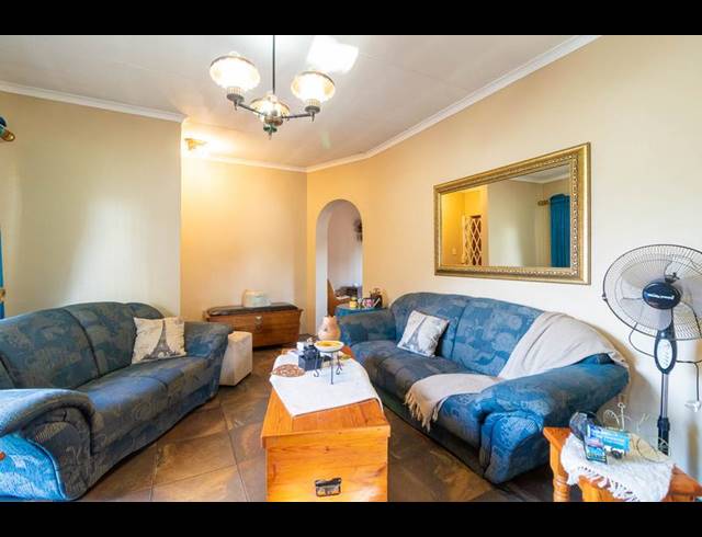 4 BEDROOM HOUSE FOR SALE IN MAYBERRY PARK